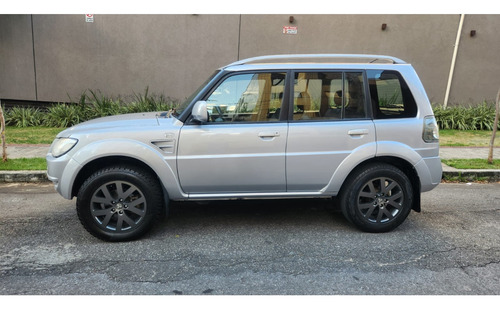 Mitsubishi Pajero TR4 2.0 4X4 16V 140CV FLEX 4P AUTOMÁTICO