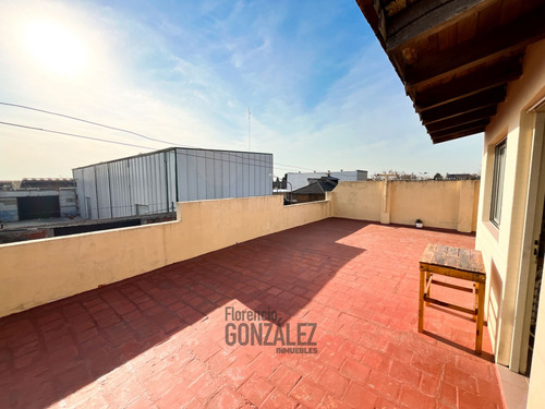 Venta Ph 3 Amb. Al Fte. Con Terraza, Parrilla, Entrada Indep