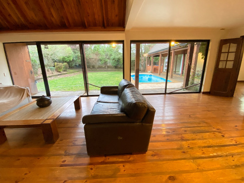 Espectacular Y Acogedora Casa En Arriendo