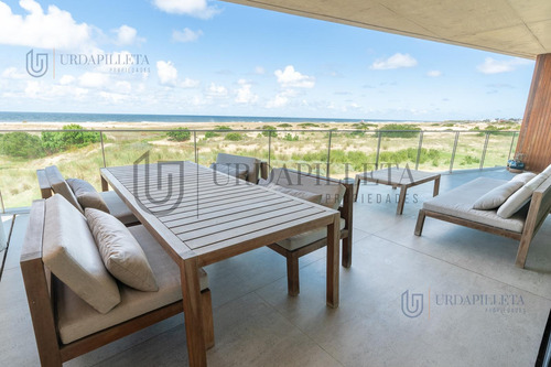 Apartamento En Venta En Punta Del Este, The Colette. amoblado.