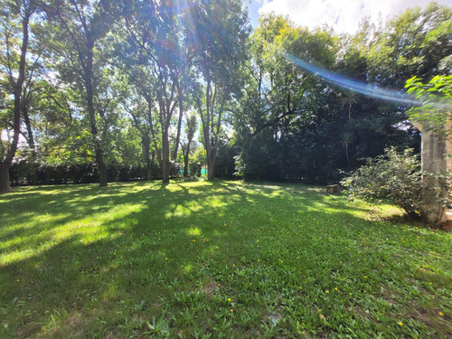Excelente Terreno En Venta, Robles Del Monarca, La Lonja, Pilar