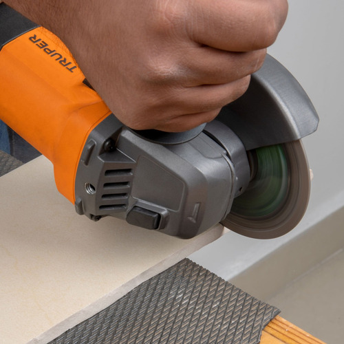 Esmeriladora angular Truper Profesional ESMA-4-1/2A9 de 60 Hz color naranja 800 W 127 V + accesorios