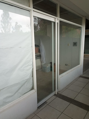 Venta Local C.c Vasconia Los Teques (m.v)
