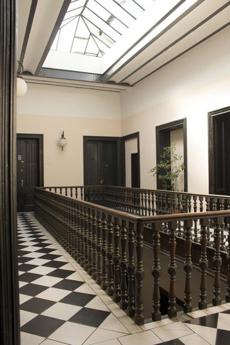 Imagen 25 de 27 de Luminoso Y Cálido Loft De 50m2 En Edificio Histórico De Avenida De Mayo