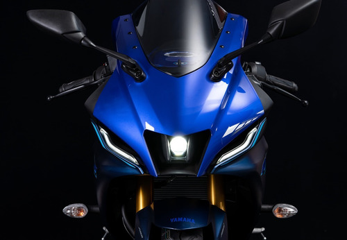 Imagen 4 de 15 de Nueva Motocicleta - Yamaha - R15 V4