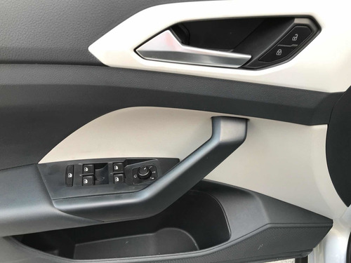 Imagen 11 de 13 de Volkswagen T-cross 2020 1.6 Highline At