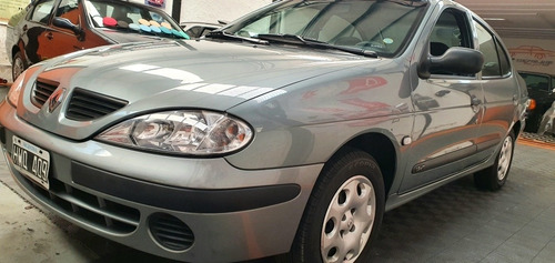 Renault Megane 2009 1.9 I Tric Pack
