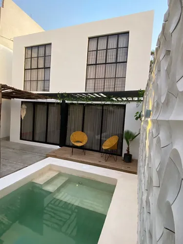 Casa Moderna De 2 Recámaras En Renta En Zona Galerías