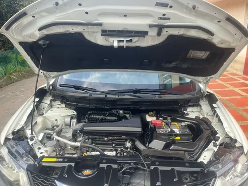 Nissan X-trail Exclusive:motor 2.5, 4*4 , Trasmisión Automat