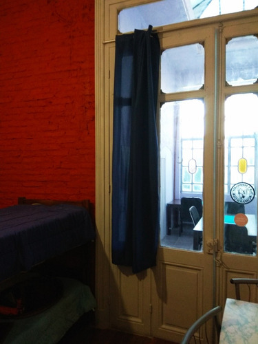 Imagen 5 de 14 de Residencia Estudiantil Femenina Habitación Alojamiento