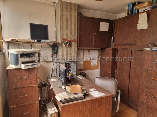 Imagen 23 de 30 de Vendo Edificio Los Teques Sq 23-13596