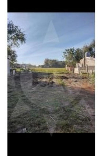 Imagen 2 de 2 de Terreno En Venta, Barrio Tembe Y Pora