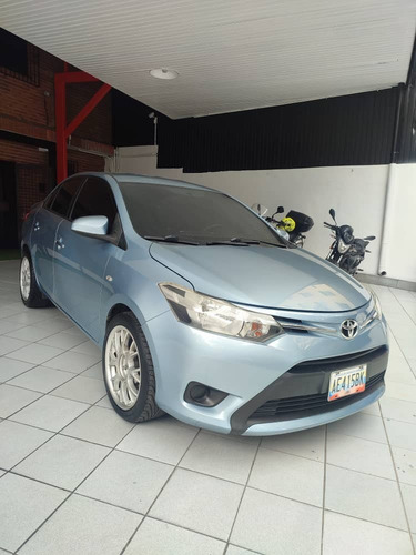 Imagen 3 de 9 de Toyota Yaris