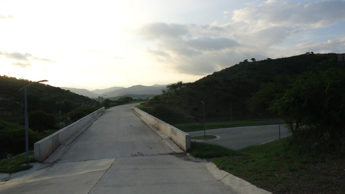 Imagen 2 de 2 de Ventas- Terrenos- Country La Deseada