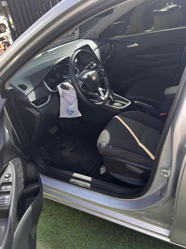 Chevrolet Onix 1.0t Automática