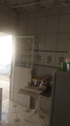 Casa Em Baependi , Com 02 Quartos , Sala Cozinha E Banheiro , Toda Murada . - 1034