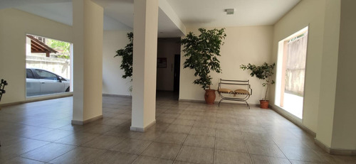 Imagen 3 de 12 de Departamento 2 Ambientes A 2 Cuadras De La Estación