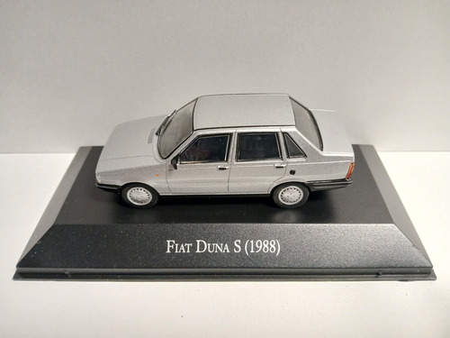 Autos Inolvidables Argentinos Salvat 1.43 + Tapa De Acrílico Fiat Duna S 1988