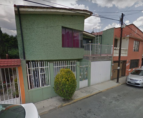 Bonita Casa En Venta En Dr. Jorge Jiménez Cantú Metepec Edomex.