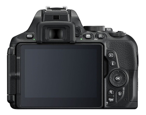 Imagen 4 de 7 de Nikon Kit D5600 + lente AF-P DX 18-55mm VR + lente AF-P DX 70-300mm DSLR color negro