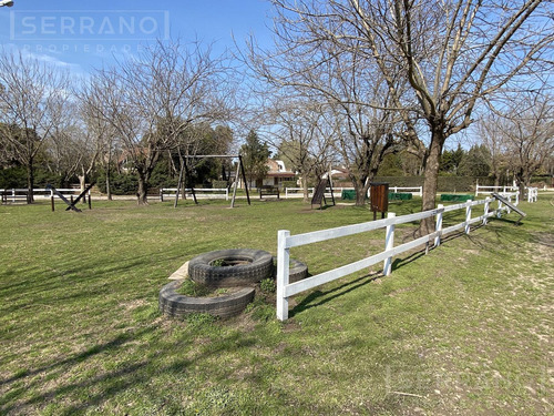 Venta Casa 4 Amb Con Piscina En Barrio Parque Sakura, Exaltación De La Cruz-pcia De Buenos Aires
