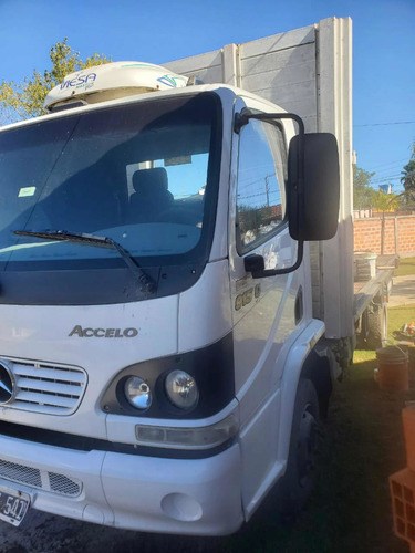 Mercedes Benz Acello 915