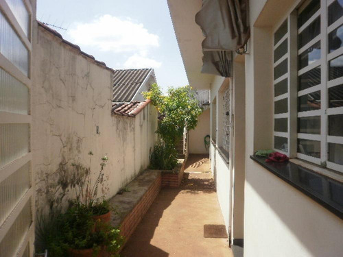Imagem 2 de 10 de Casas - Ref: V2727