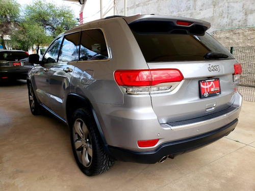 Imagen 3 de 7 de Jeep Grand Cherokee Limited Lujo