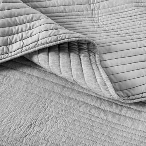 Imagen 3 de 5 de Quilt 2 Plazas Light Iron