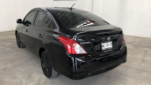 Imagen 5 de 15 de Nissan Versa 4 Pts. V-drive, Tm5, R-15 ( 2020