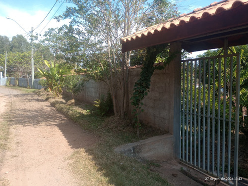 Vendo Linda Chácara (porteira Fechada) Em Jambeiro Direto Com O Proprietário!