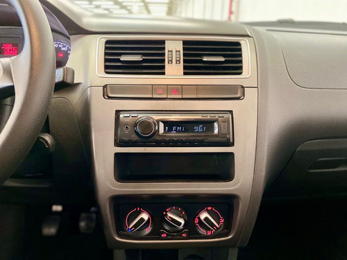 Volkswagen Fox 1.0 Trendline Total Flex 5p