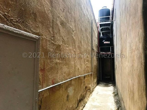Imagen 8 de 21 de Venta Galpon Los Cedros 22-8943 Karem Arreaza 0424-1905845