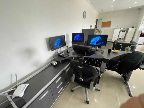 Imagen 3 de 29 de Oficina En Alquiler Torre Stratos 55 Mts2 Totalmente Equipada Av Bolivar Norte Valencia Trato Directo Con El Propietario.