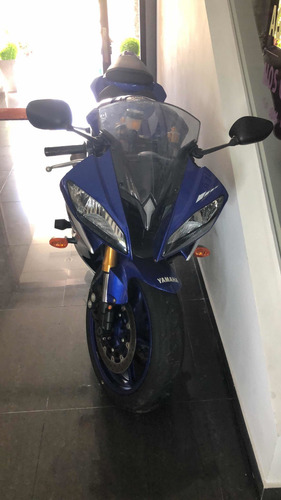 Yamaha R6