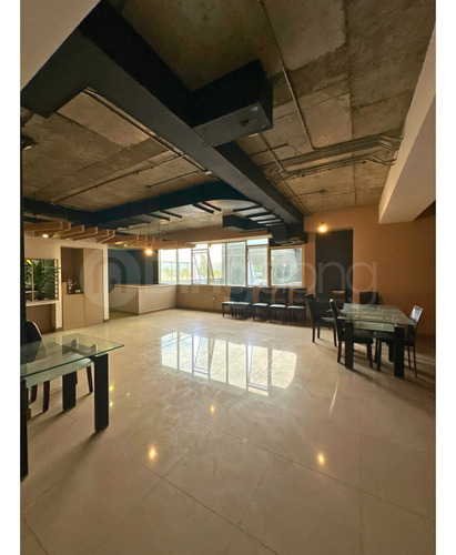 Arriendo Local Comercial Céntrico Dos Pisos Para Restaurant