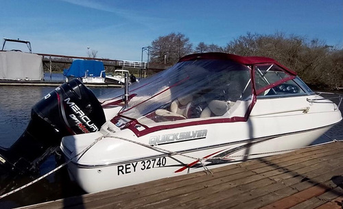 Lancha Quicksilver 2002 Cuddy