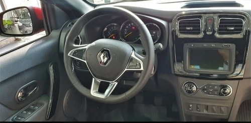Imagen 9 de 15 de Renault Sandero Stepway Intens 1.6 Tope De Gama Stock Dis W