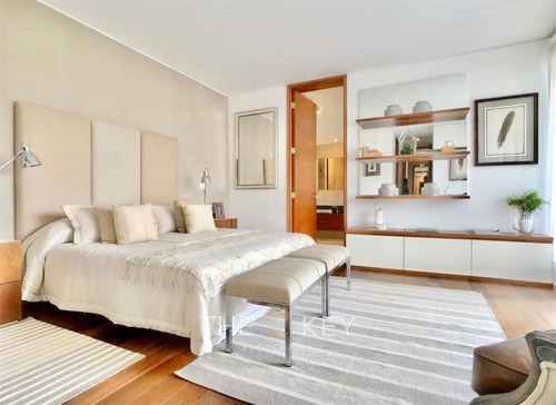 Departamento En Venta De 3 Dorm. En Lo Barnechea