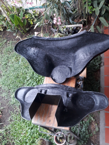 Parte Interna De Batwing Para Adaptar Parlantes Y Estereo Negro