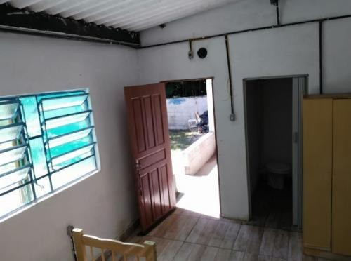 Imagem 2 de 8 de Mini Chácara Com Piscina No Litoral Sul - 7919