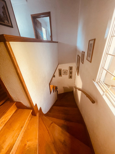 Vendo Gran Casa Emplazada En Cerro Castillo