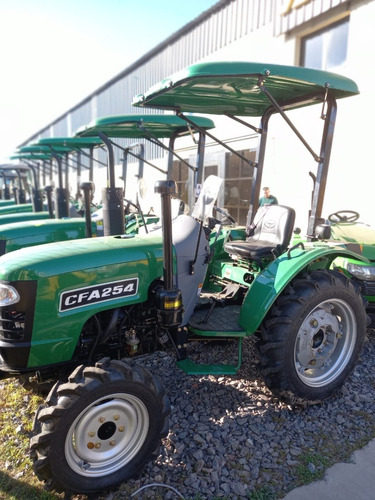 Imagen 1 de 10 de Tractores Agrícolas Tipo Fiat Marca Chery 50 Hp