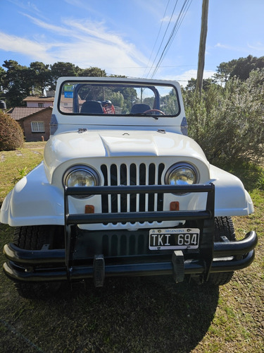Jeep Ika 4x4 Motor 221 Caja Zf
