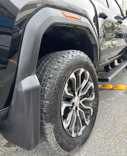 GMC Canyon 2.7 Denali