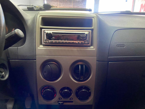 Fiat Palio 1.0 Fire Celebration Flex 5p