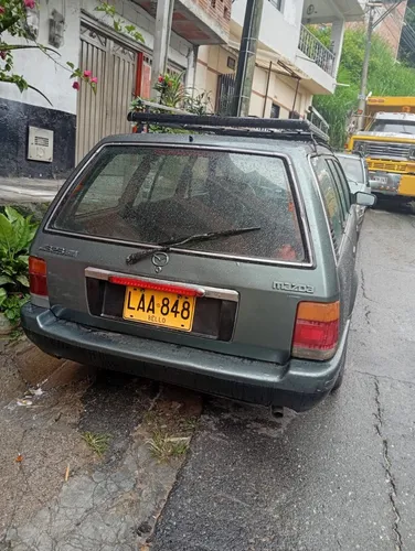Vendo Camioneta Mazda 323. Para Más. Info Comunicarse Al Int