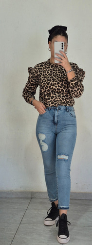 Jean Mom Semi Elastizado