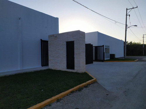 Imagen 10 de 13 de Bodega En Venta A 15 Minutos De Periférico - Mérida