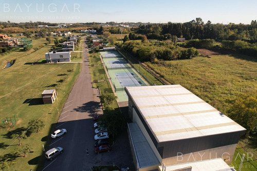 Imagen 1 de 18 de Venta | Inmejorable Lote Central En Altos De Campo Grande | Bayugar Negocios Inmobiliarios